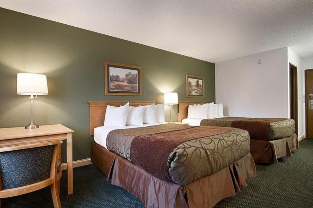 Hotel Baymont By Wyndham Robinson Esterno foto