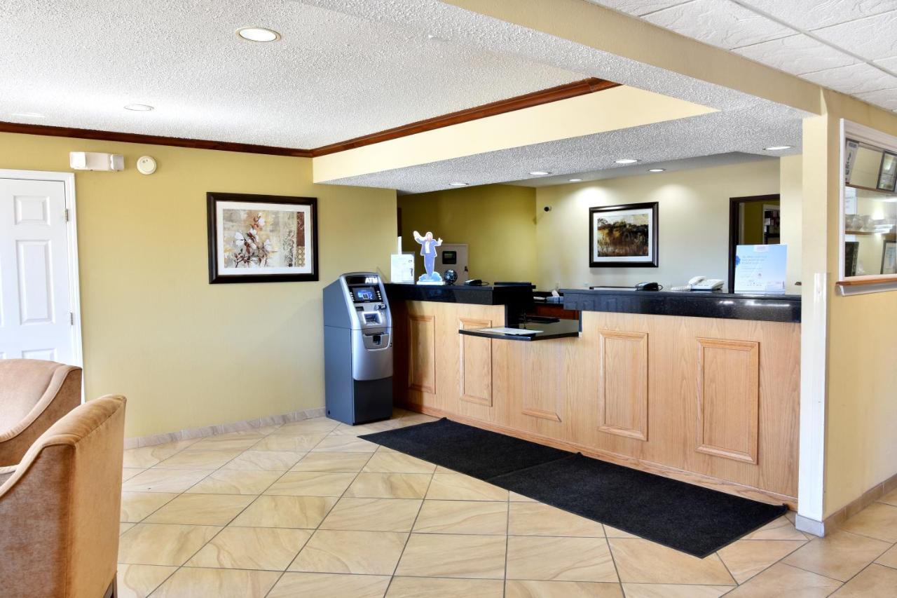 Hotel Baymont By Wyndham Robinson Esterno foto